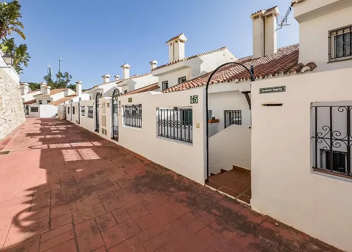 Stunning In Benalmádena